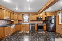 E2290 Flaata Road, Iola, WI 54945