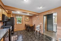 E2290 Flaata Road, Iola, WI 54945