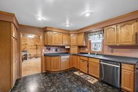 E2290 Flaata Road, Iola, WI 54945