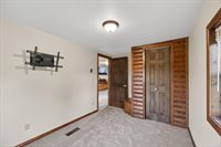 E2290 Flaata Road, Iola, WI 54945