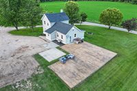 E2290 Flaata Road, Iola, WI 54945