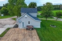 E2290 Flaata Road, Iola, WI 54945
