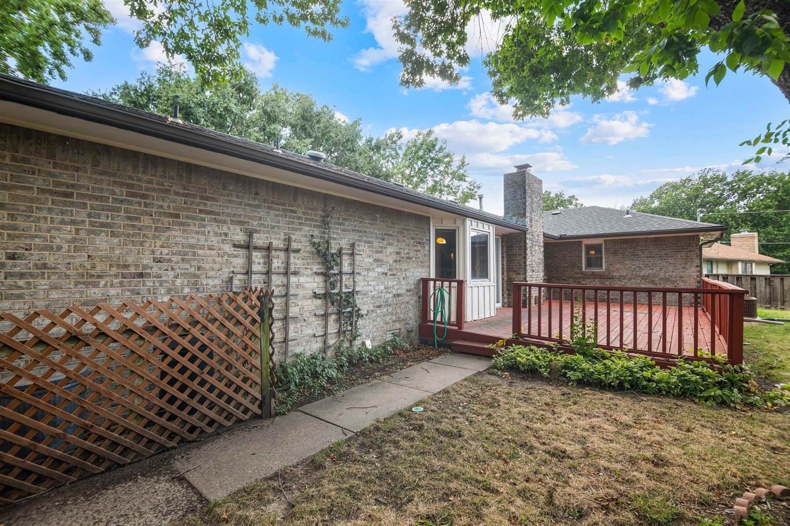 1962 North Charlotte St, Wichita, KS 67208