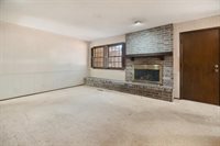 1962 North Charlotte St, Wichita, KS 67208