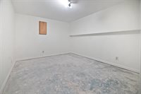 1962 North Charlotte St, Wichita, KS 67208