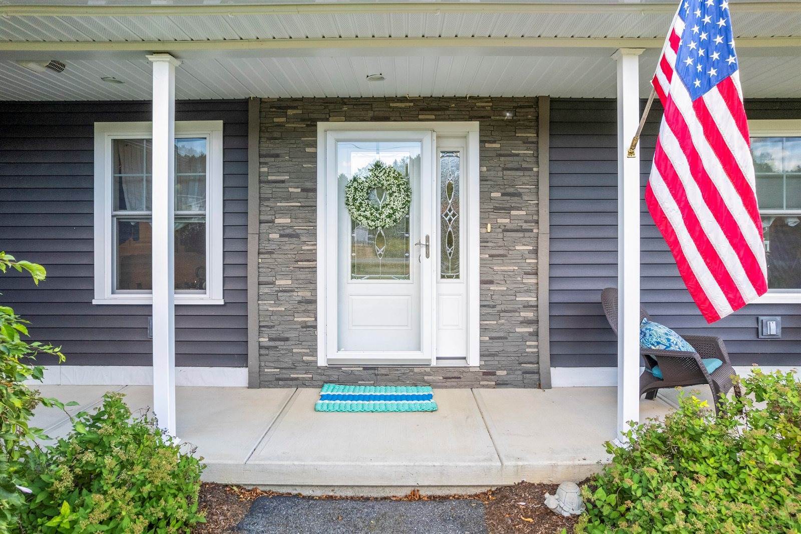 29 Foster Avenue, Hampden, ME 04444