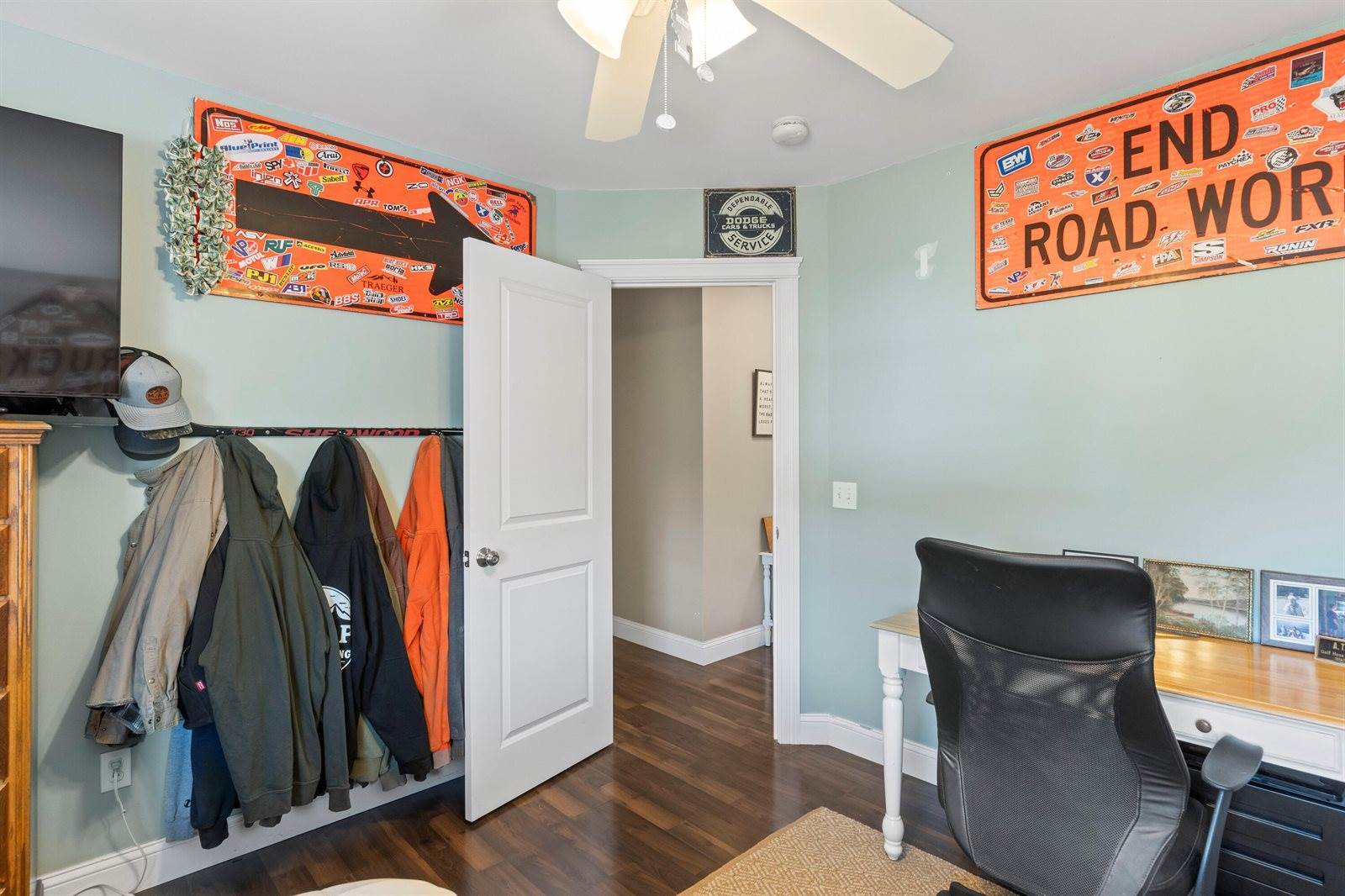 29 Foster Avenue, Hampden, ME 04444