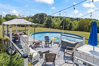 29 Foster Avenue, Hampden, ME 04444