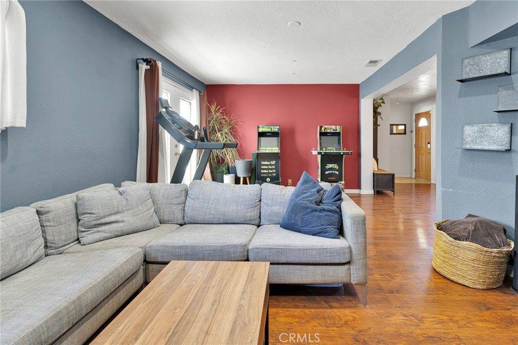 18803 Chapae Lane, Apple Valley, CA 92307