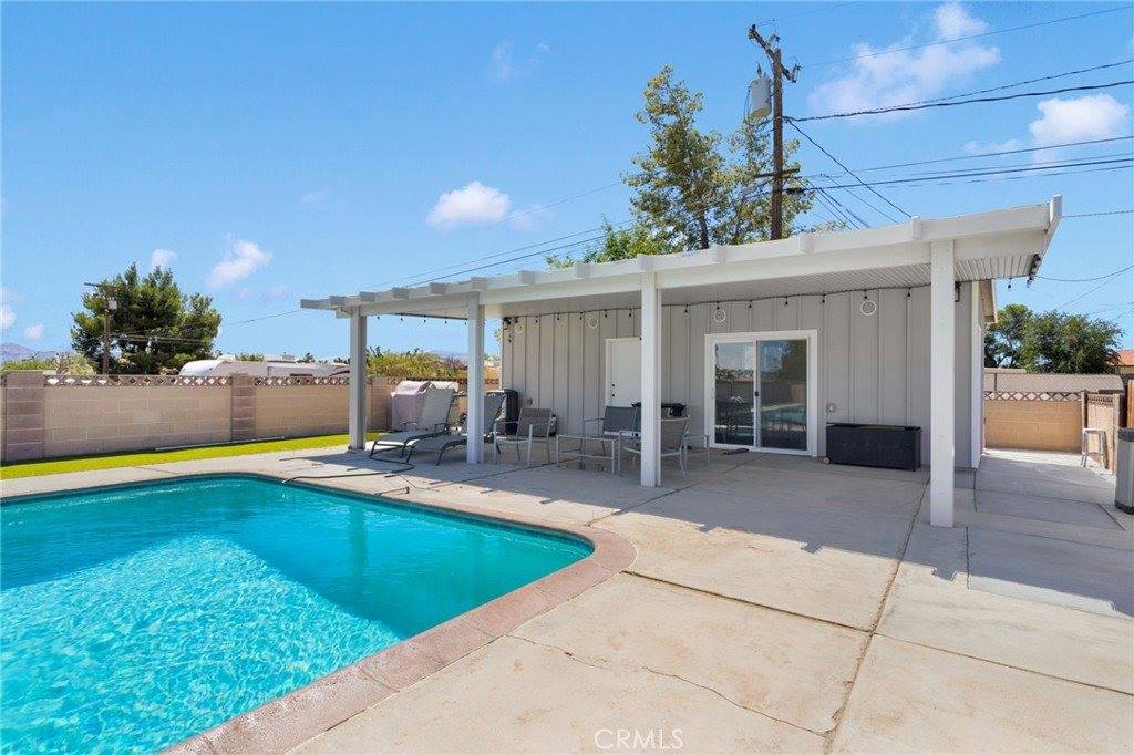 18803 Chapae Lane, Apple Valley, CA 92307
