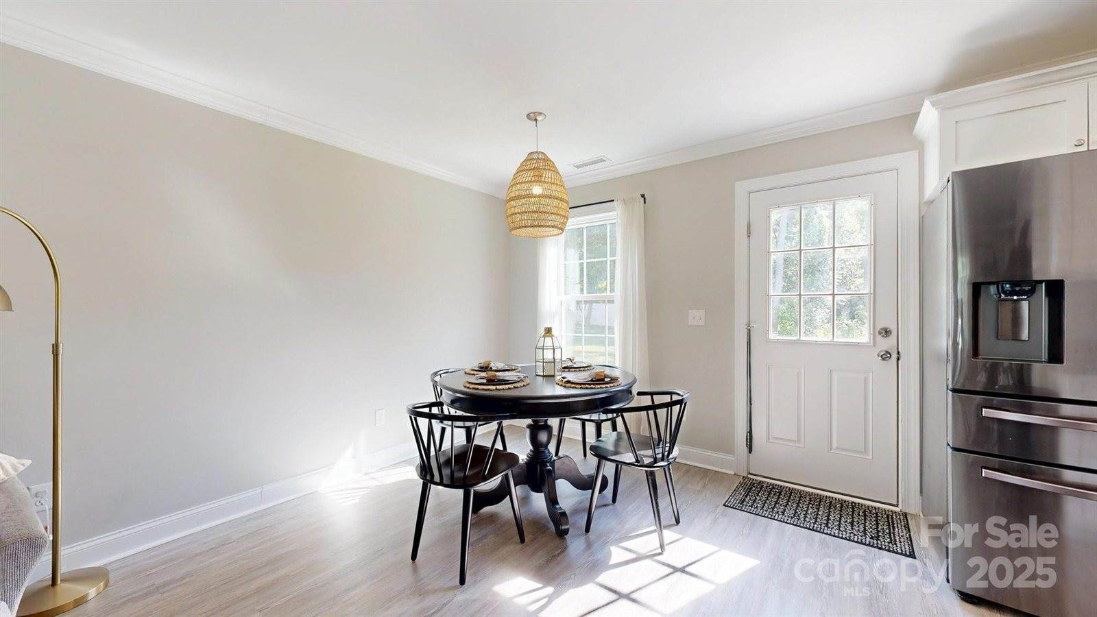 1744 15th Street Place NE, Hickory, NC 28601