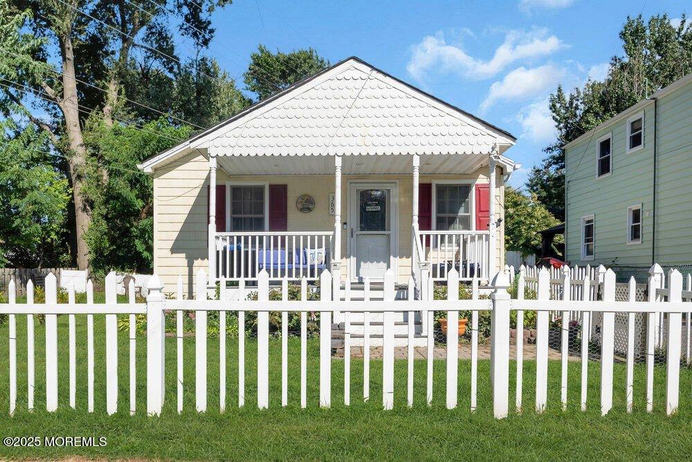 365 Atlantic Avenue, North Middletown, NJ 07748