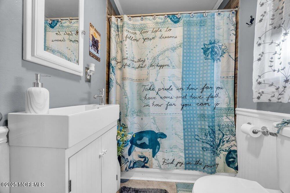 365 Atlantic Avenue, North Middletown, NJ 07748