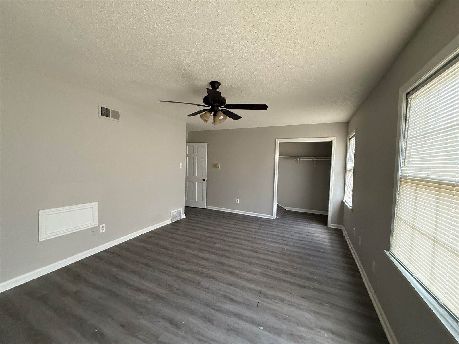 5281 Scottsdale Ave, Memphis, TN 38118