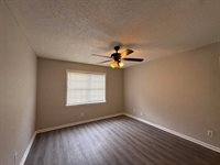 5281 Scottsdale Ave, Memphis, TN 38118