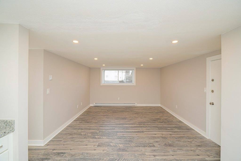 592 American Legion Hwy, #2, Boston, MA 02131