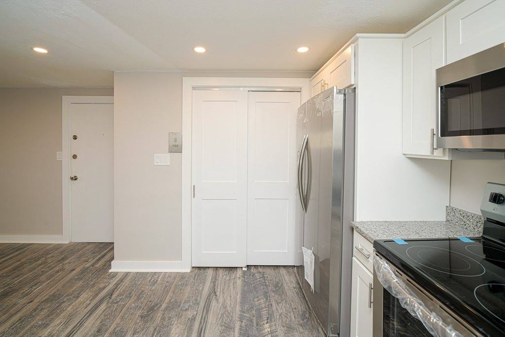 592 American Legion Hwy, #2, Boston, MA 02131