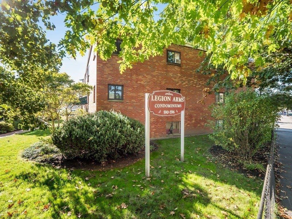 592 American Legion Hwy, #2, Boston, MA 02131