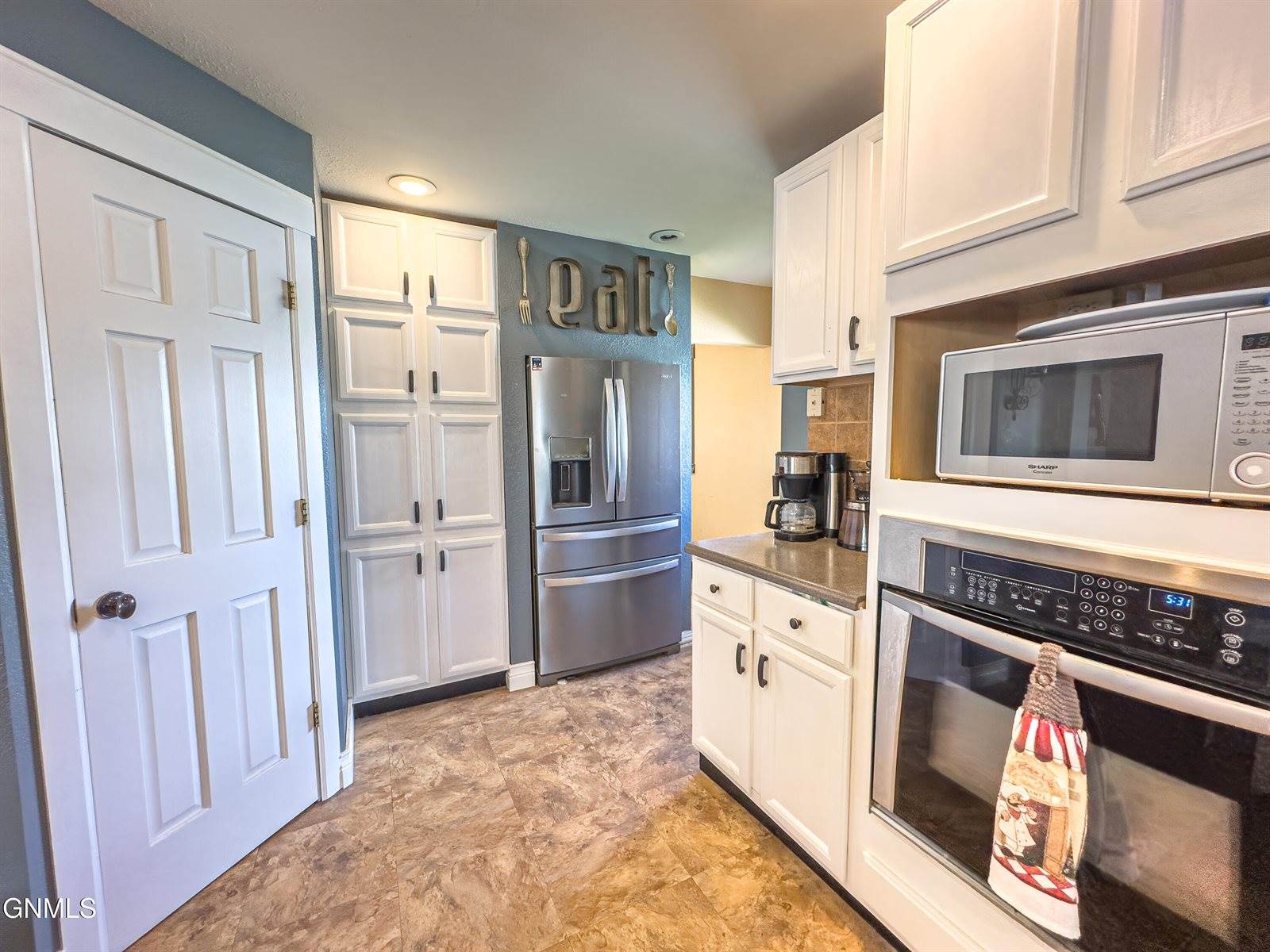 19 2nd Street East, Culbertson, MT 59218