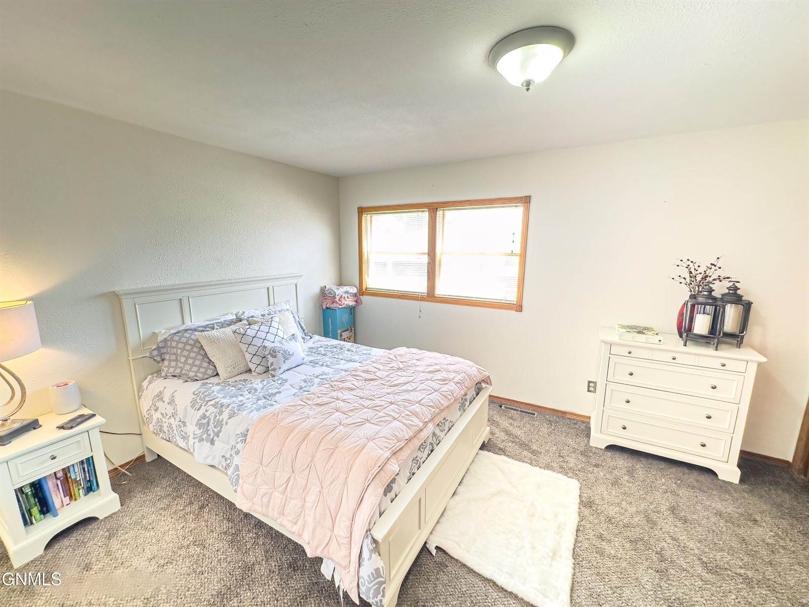 19 2nd Street East, Culbertson, MT 59218