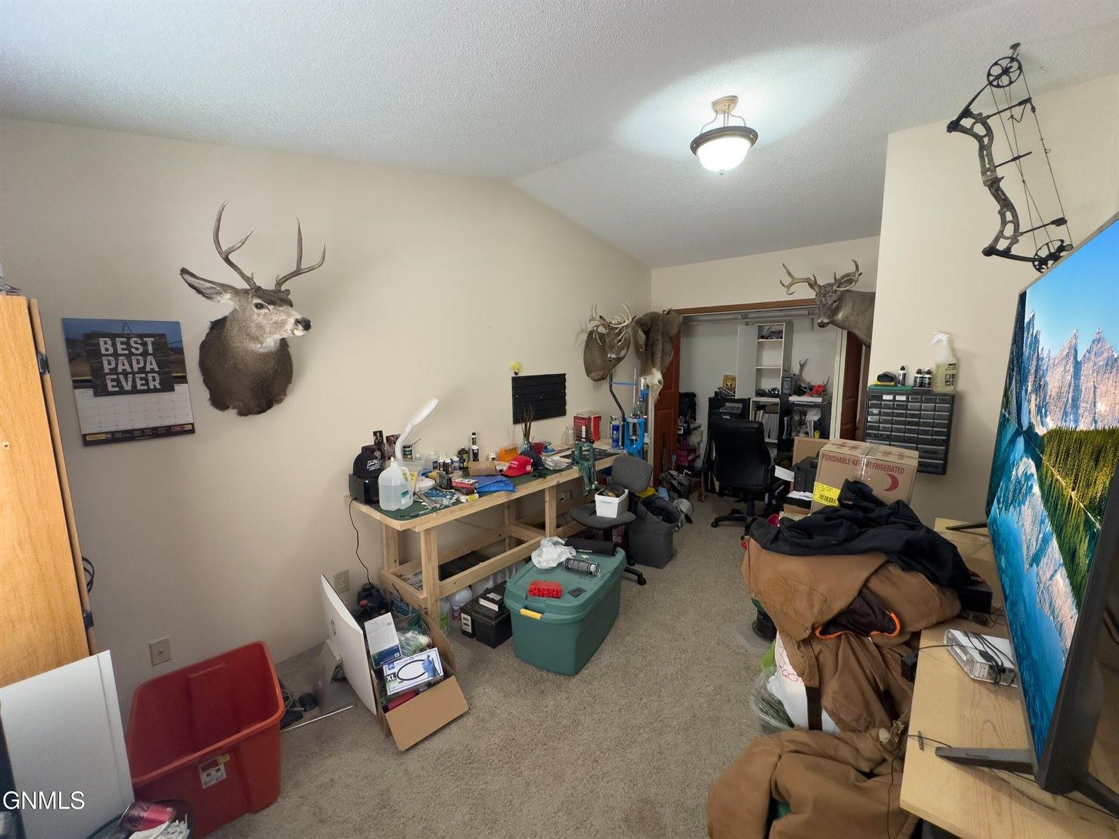 19 2nd Street East, Culbertson, MT 59218