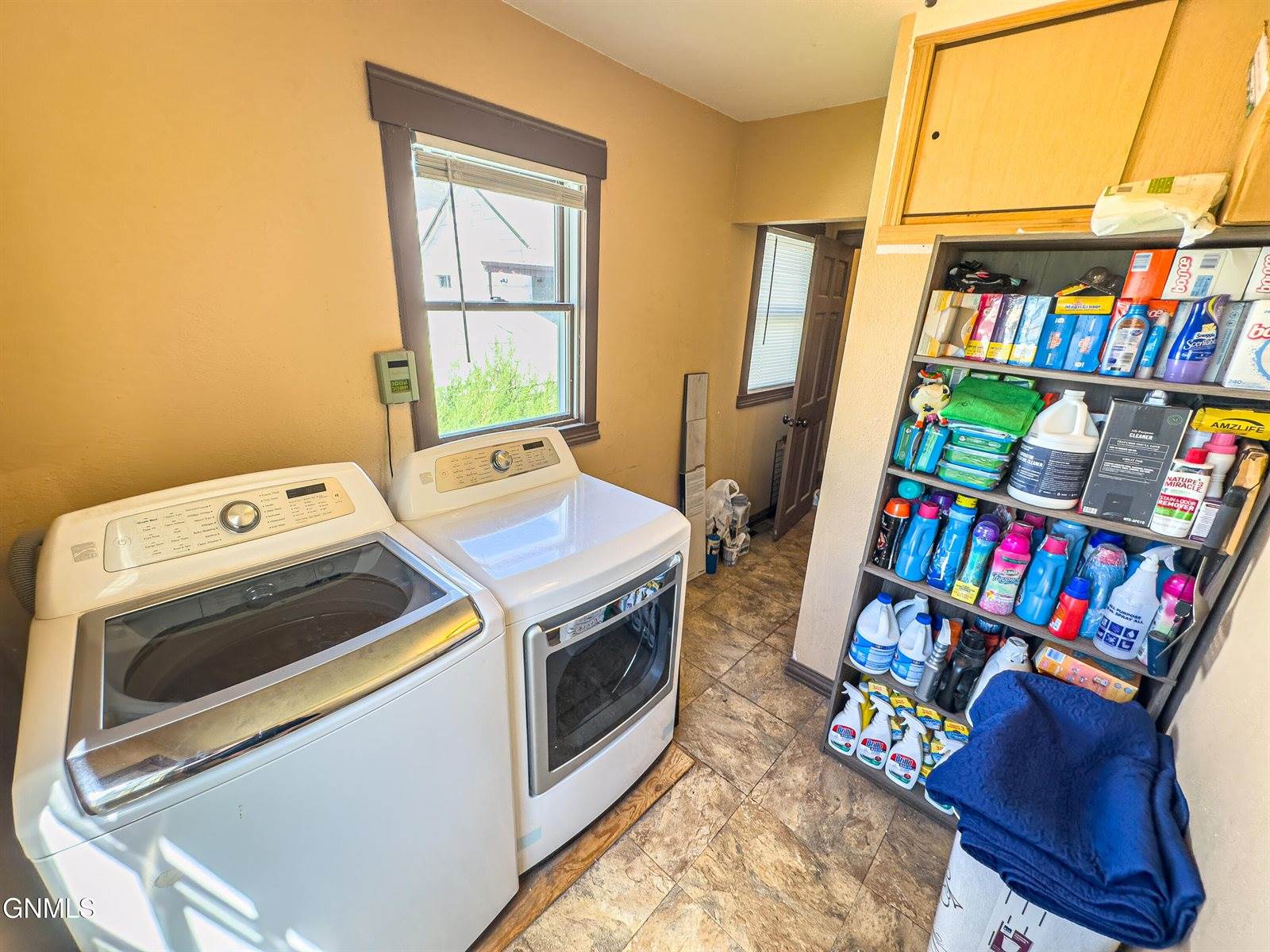 19 2nd Street East, Culbertson, MT 59218