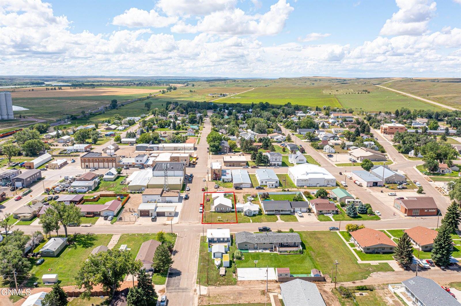 19 2nd Street East, Culbertson, MT 59218