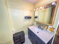 19 2nd Street East, Culbertson, MT 59218