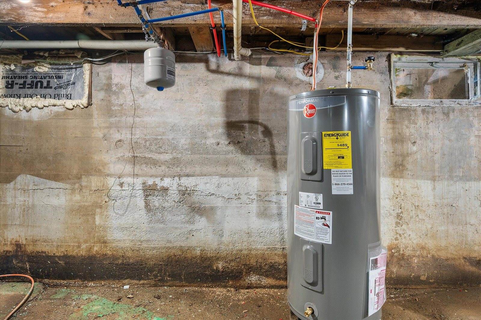 20 South Street, Newport, ME 04953