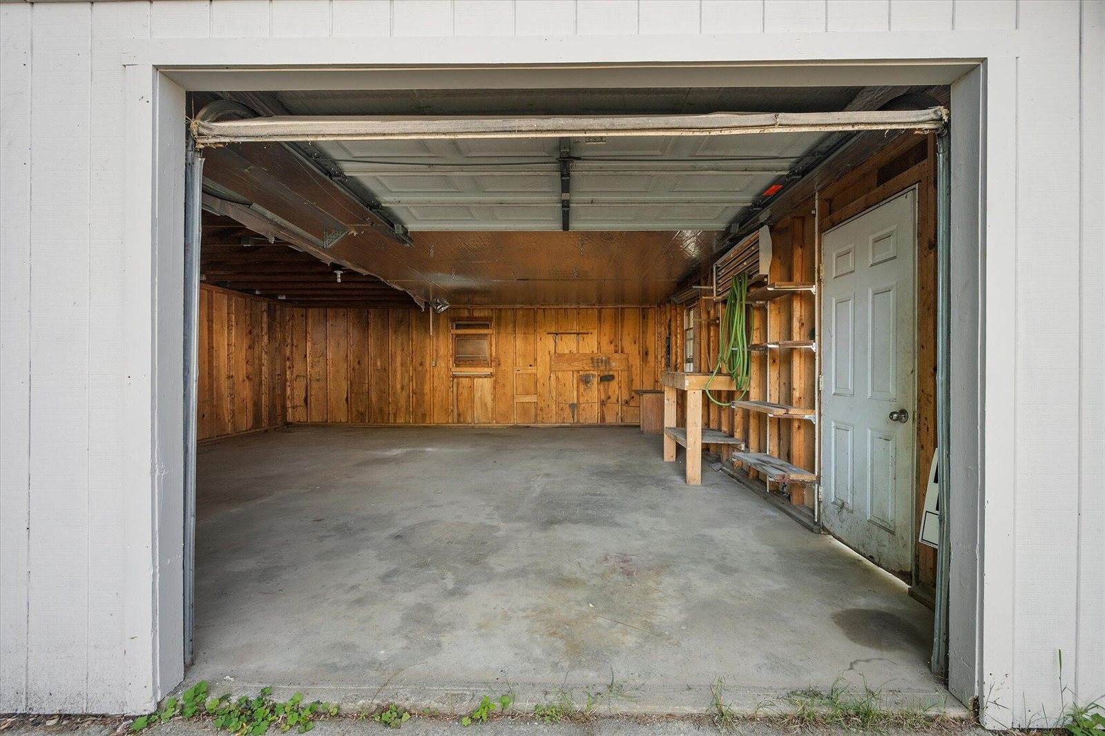 20 South Street, Newport, ME 04953