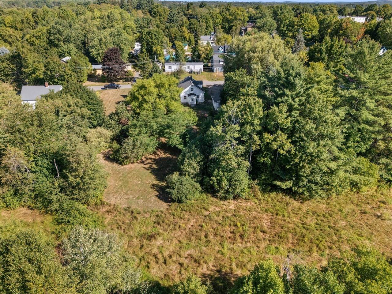 20 South Street, Newport, ME 04953