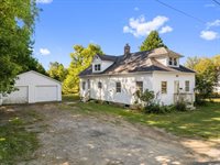 20 South Street, Newport, ME 04953