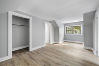 20 South Street, Newport, ME 04953