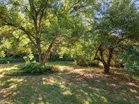 20 South Street, Newport, ME 04953