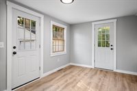 20 South Street, Newport, ME 04953