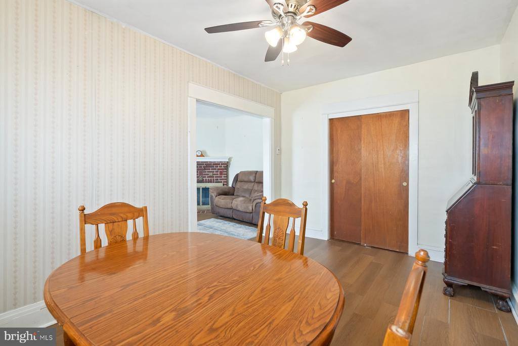 128 East Cooke Avenue, Glenolden, PA 19036