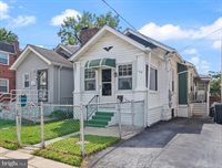 128 East Cooke Avenue, Glenolden, PA 19036