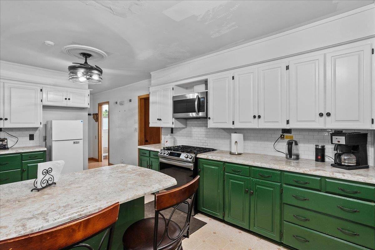 718 S Drake Avenue, Marshfield, WI 54449