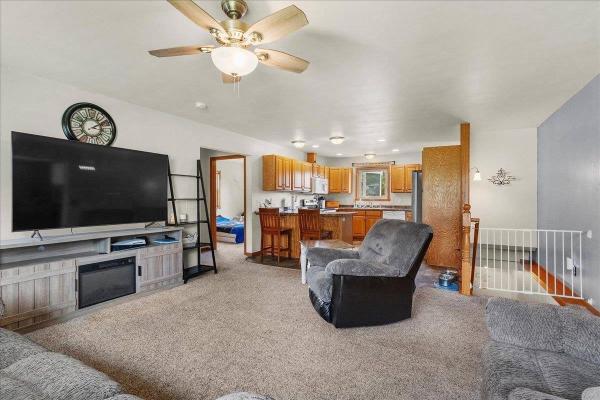 1205 S Maple Avenue, Marshfield, WI 54449