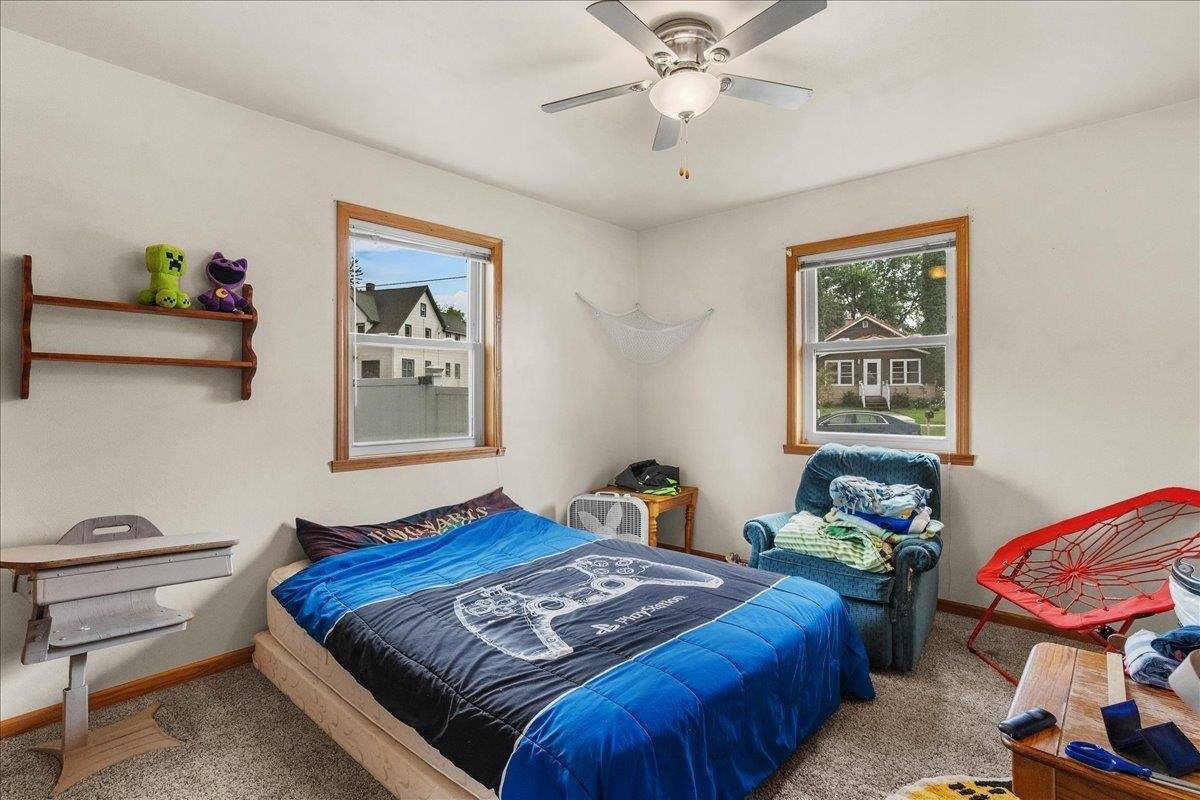 1205 S Maple Avenue, Marshfield, WI 54449