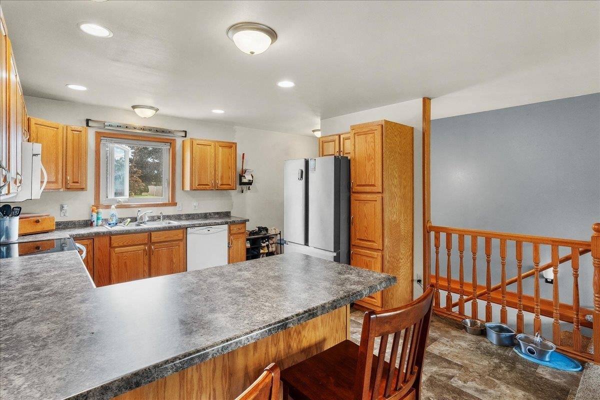 1205 S Maple Avenue, Marshfield, WI 54449