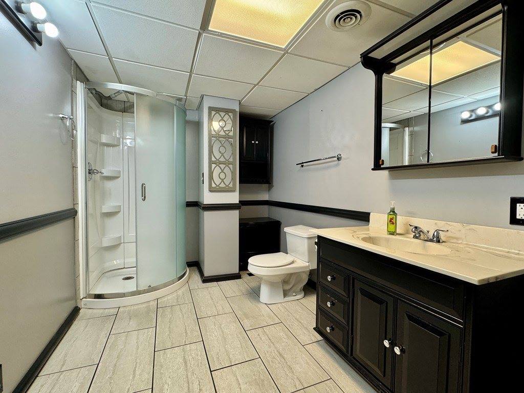 1427 Smith Rd, Ashland, OH 44805