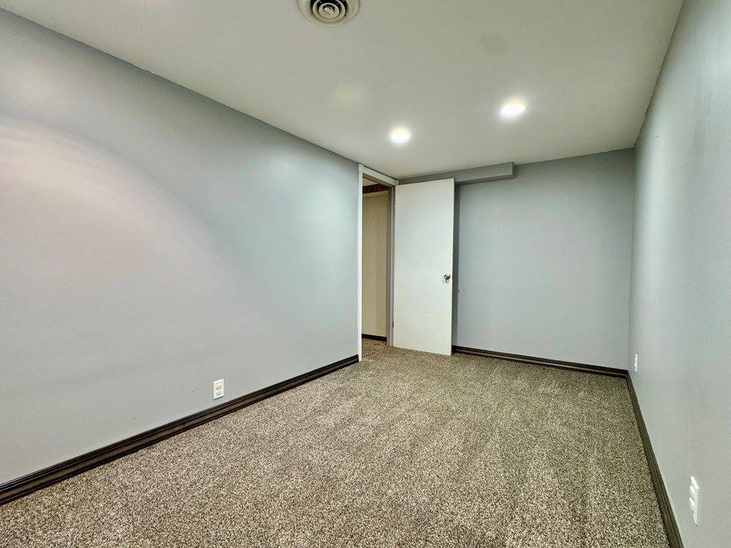 1427 Smith Rd, Ashland, OH 44805