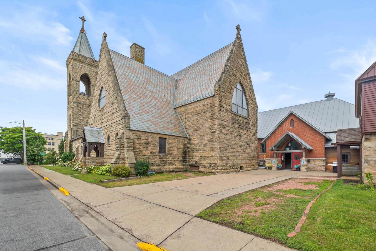 1417 CHURCH STREET #1316 Ellis Street, Stevens Point, WI 54481