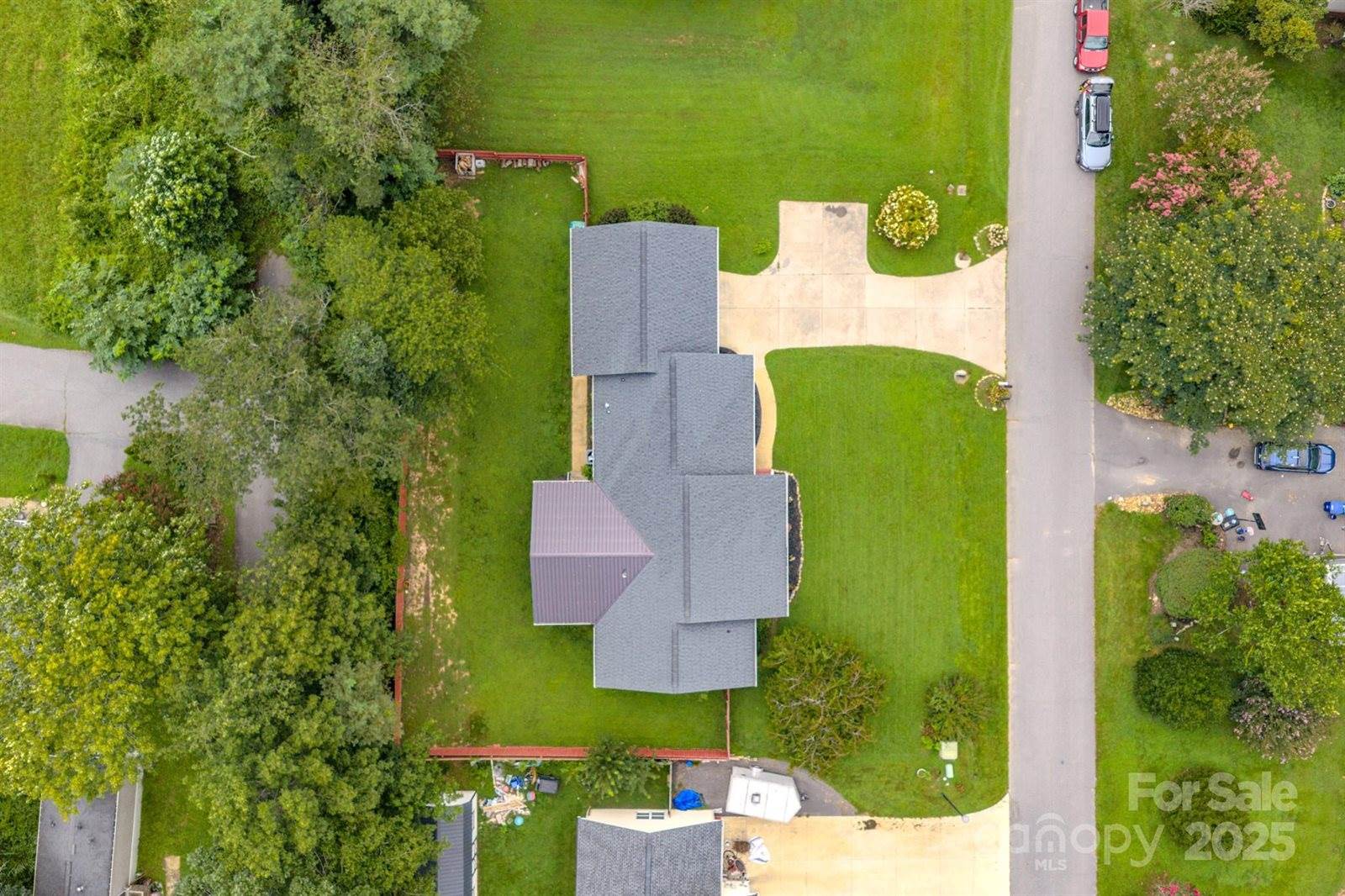 45 Eden Glen Road, Black Mountain, NC 28711