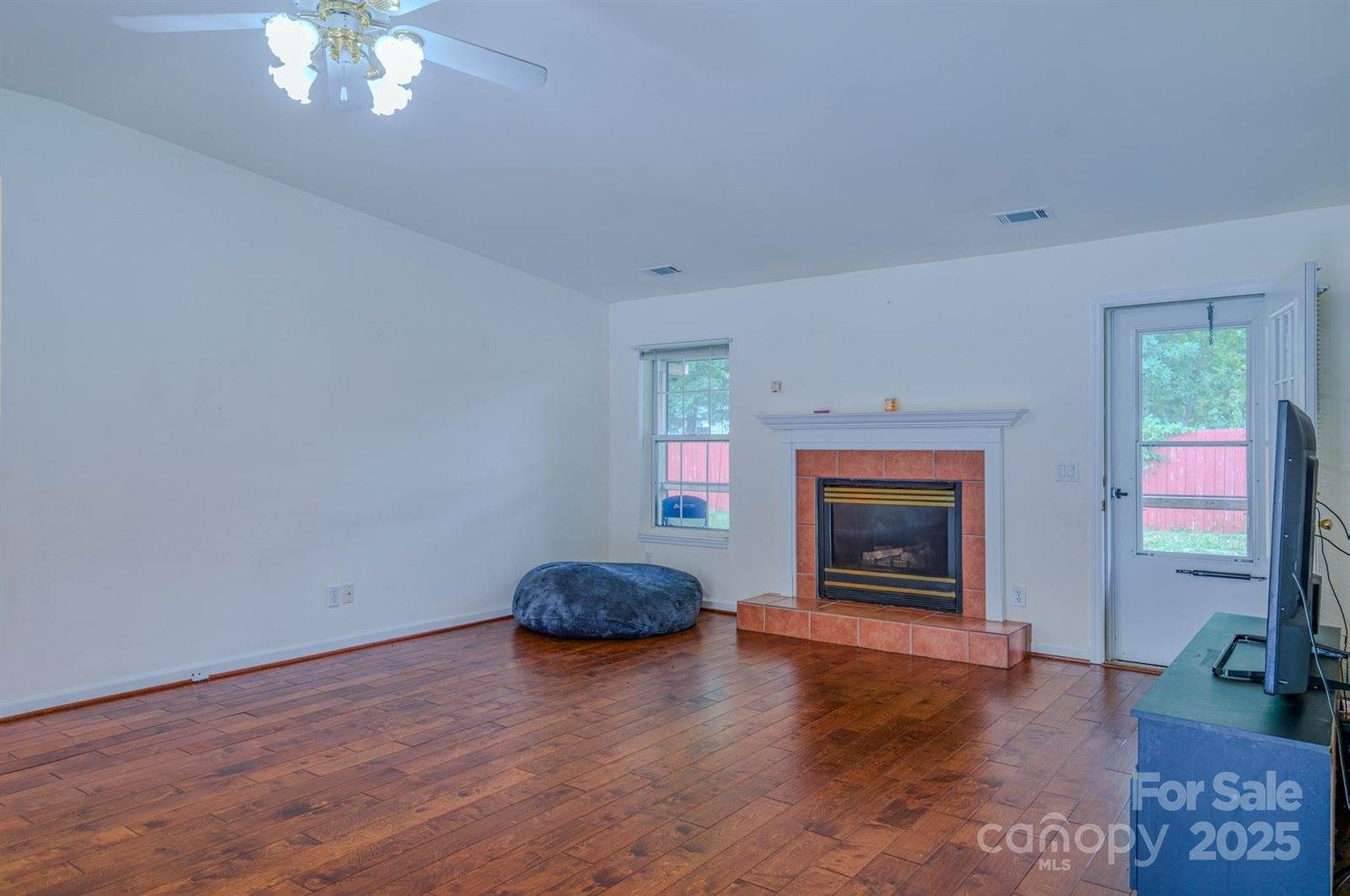 45 Eden Glen Road, Black Mountain, NC 28711