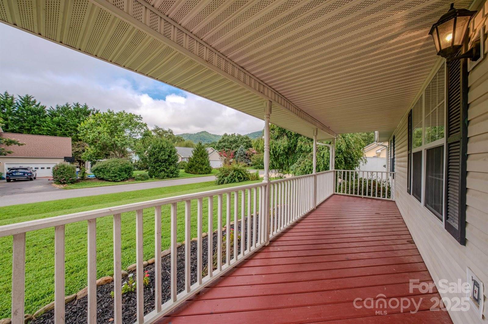 45 Eden Glen Road, Black Mountain, NC 28711