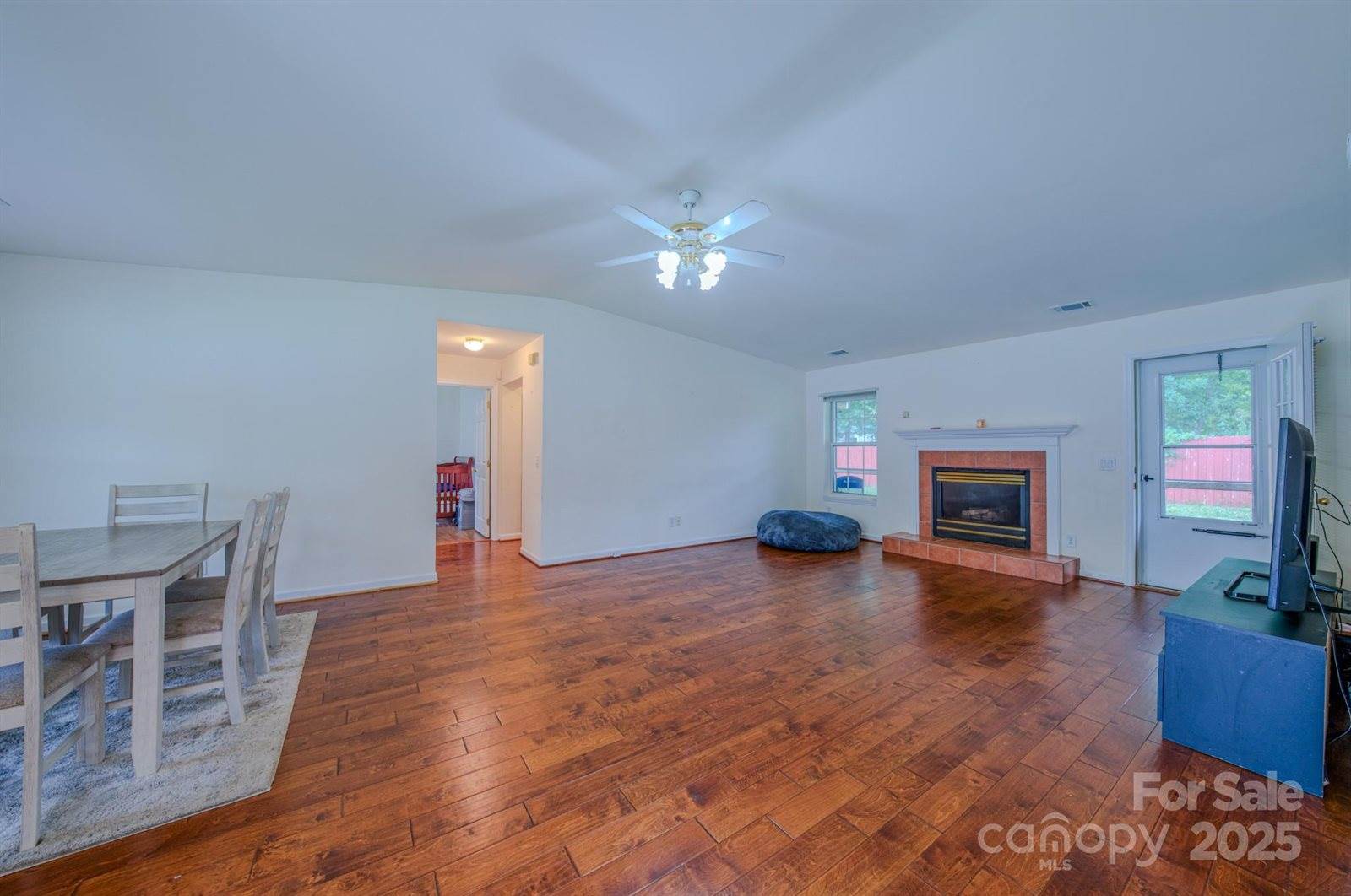 45 Eden Glen Road, Black Mountain, NC 28711