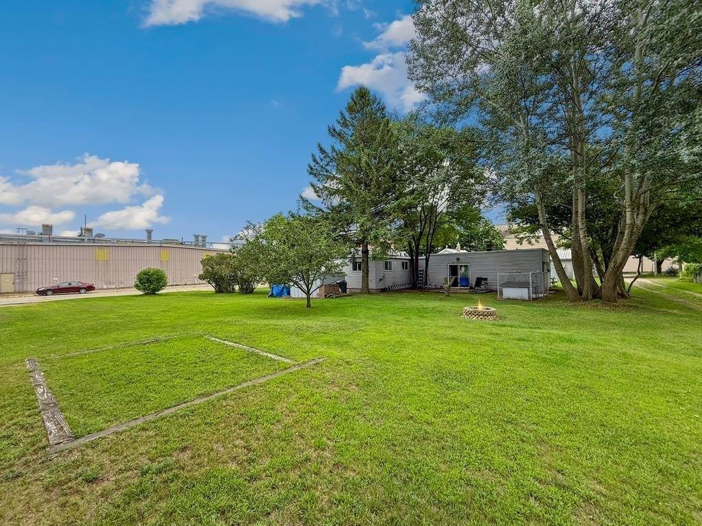 1813 14TH Street, Menominee, MI 49858