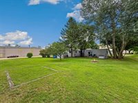 1813 14TH Street, Menominee, MI 49858